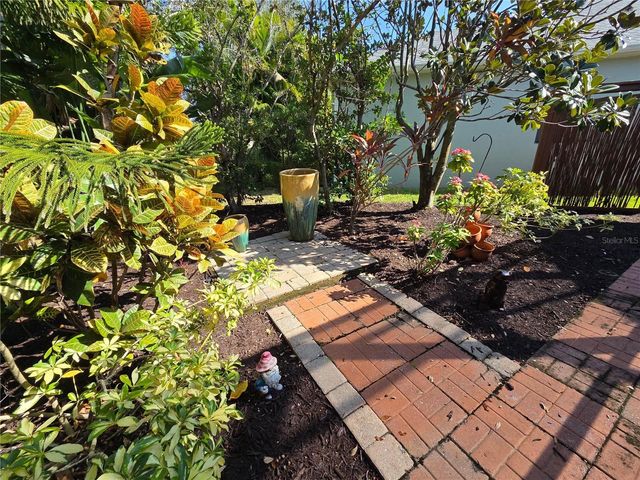 24412 LAKEVIEW PLACE, Punta Gorda, FL 33980