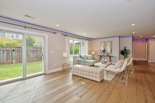 6026 Dial Way, San Jose, CA 95129