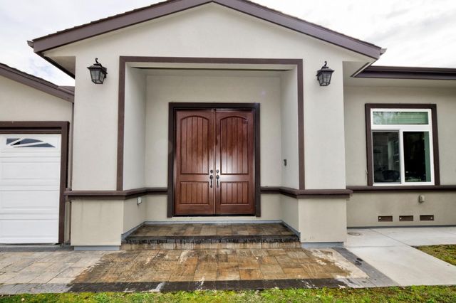 6026 Dial Way, San Jose, CA 95129