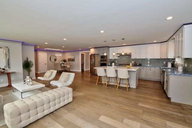 6026 Dial Way, San Jose, CA 95129