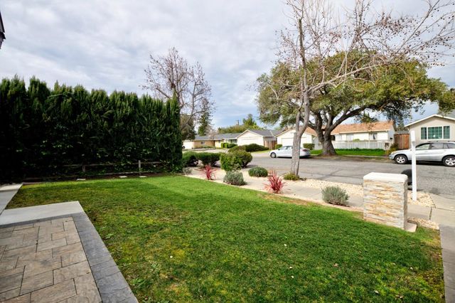 6026 Dial Way, San Jose, CA 95129