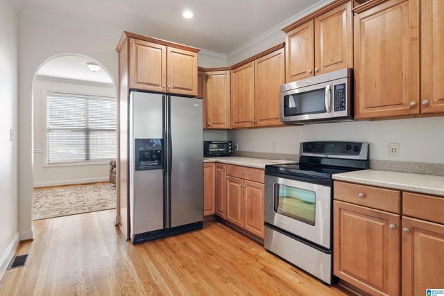 5620 CAHABA GLEN CIRCLE, Birmingham, AL 35210