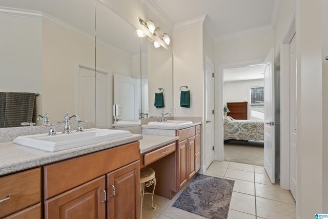 5620 CAHABA GLEN CIRCLE, Birmingham, AL 35210