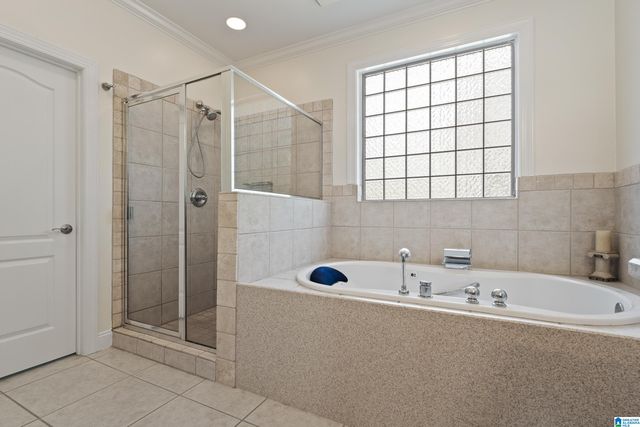 5620 CAHABA GLEN CIRCLE, Birmingham, AL 35210