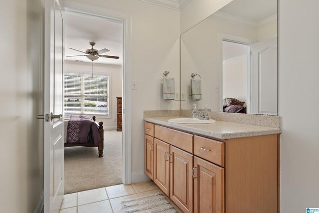 5620 CAHABA GLEN CIRCLE, Birmingham, AL 35210