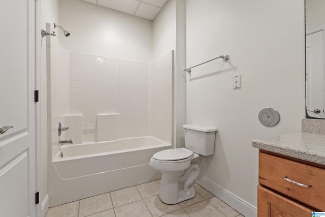 5620 CAHABA GLEN CIRCLE, Birmingham, AL 35210