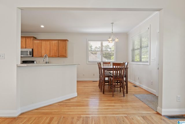 5620 CAHABA GLEN CIRCLE, Birmingham, AL 35210