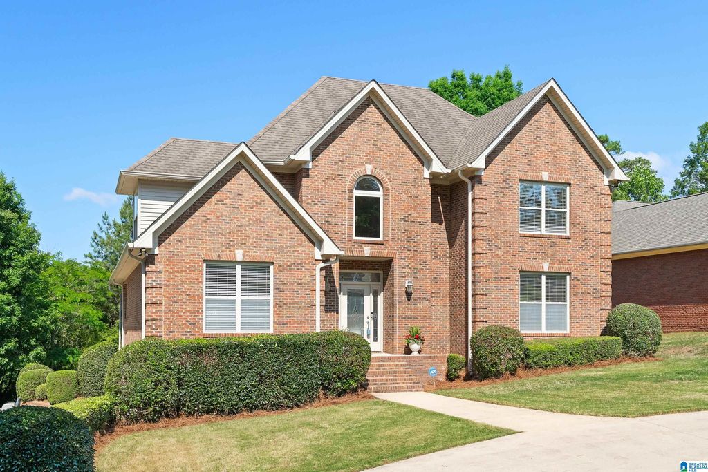 5620 CAHABA GLEN CIRCLE, Birmingham, AL 35210