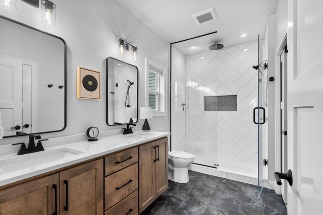 2652 CHAMBERS CROSSING, Suamico, WI 54313