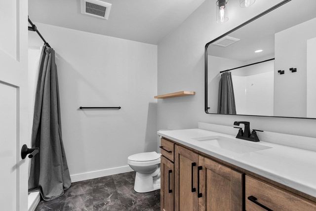 2652 CHAMBERS CROSSING, Suamico, WI 54313