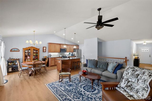 114 Doctrine Drive, Festus, MO 63028