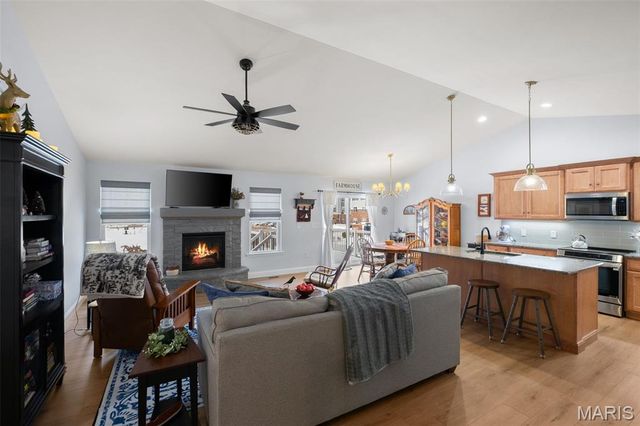 114 Doctrine Drive, Festus, MO 63028