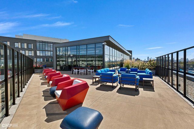 1025 W Addison Street 535, Chicago, IL 60613