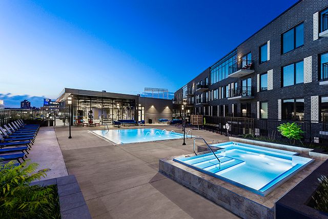1025 W Addison Street 535, Chicago, IL 60613