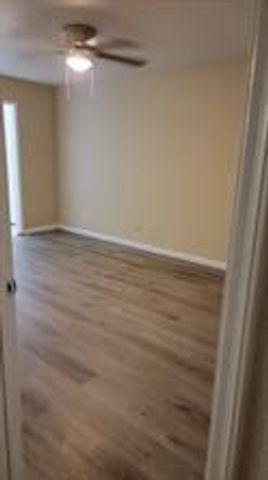 9700 Leawood Boulevard 413, Houston, TX 77099