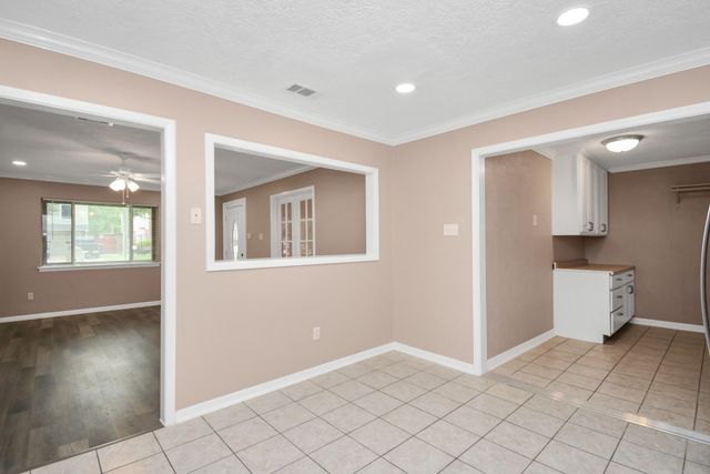 1906 Airline Drive, Katy, TX 77493
