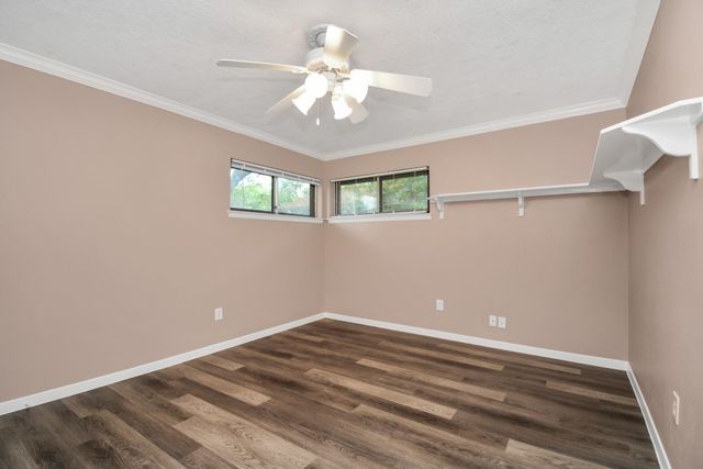 1906 Airline Drive, Katy, TX 77493
