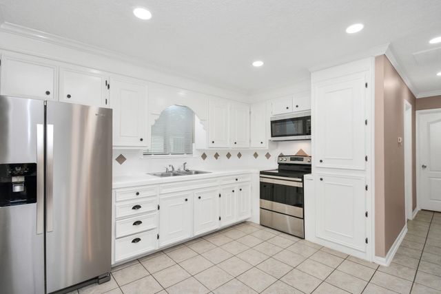 1906 Airline Drive, Katy, TX 77493