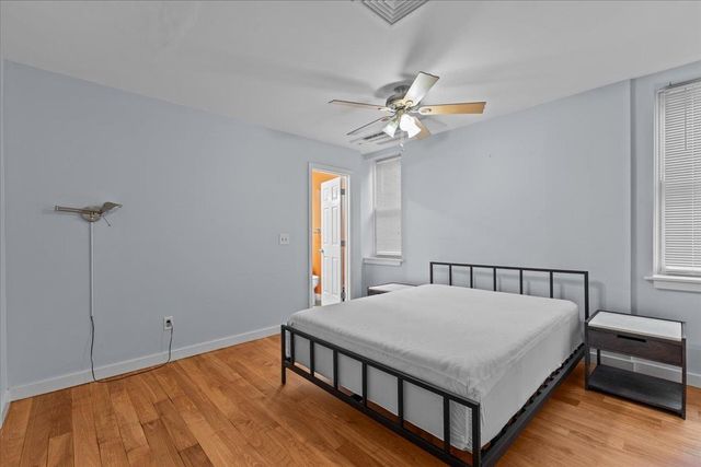 230 College St Apt 8, Burlington, VT 05401