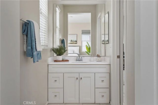 24125 Willowbrooke Court, Valencia, CA 91354