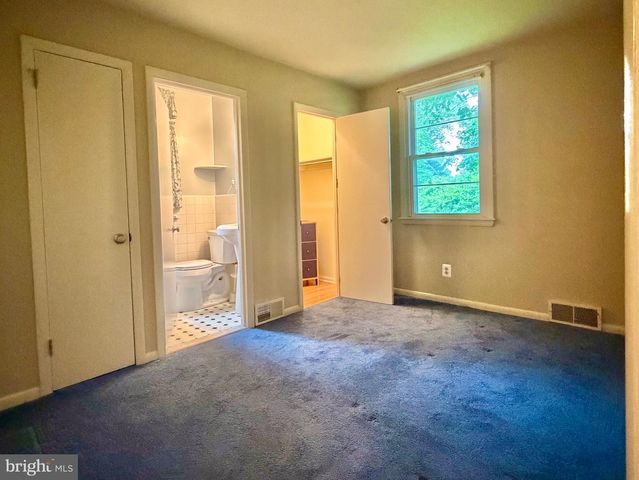 510 LINDLEY RD, Glenside, PA 19038