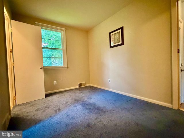 510 LINDLEY RD, Glenside, PA 19038