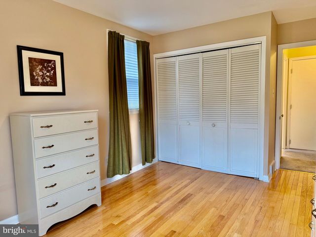 510 LINDLEY RD, Glenside, PA 19038