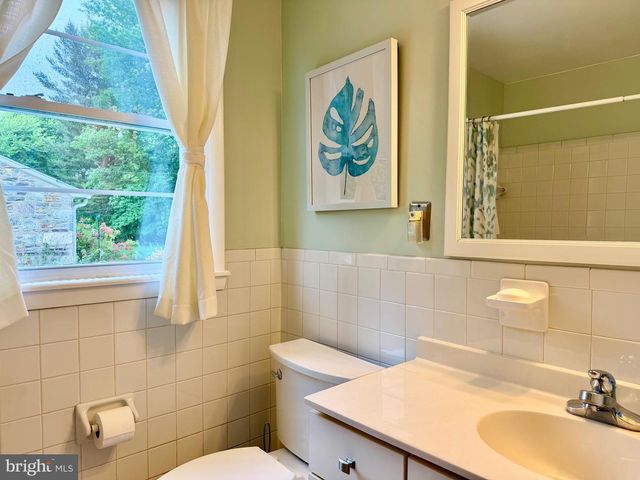 510 LINDLEY RD, Glenside, PA 19038