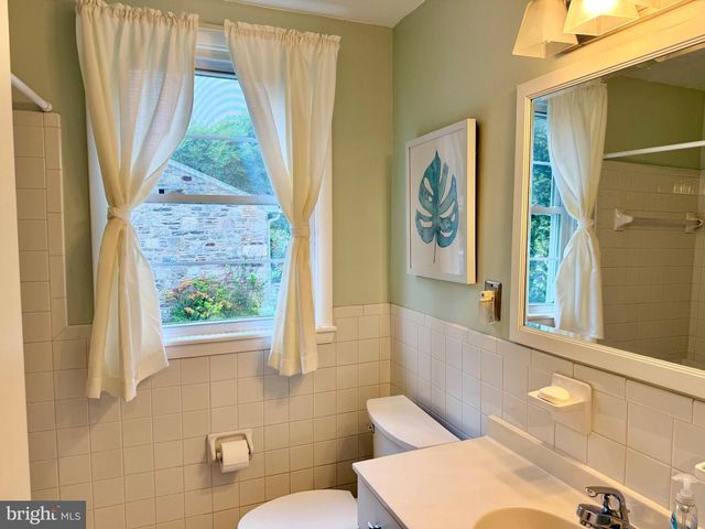 510 LINDLEY RD, Glenside, PA 19038