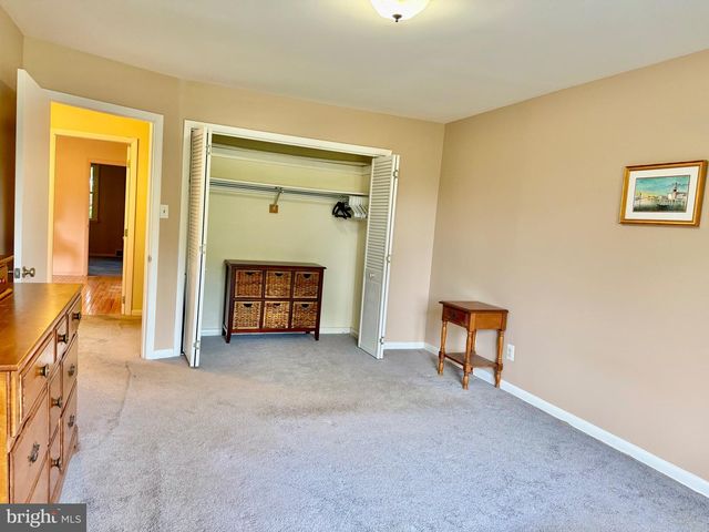 510 LINDLEY RD, Glenside, PA 19038