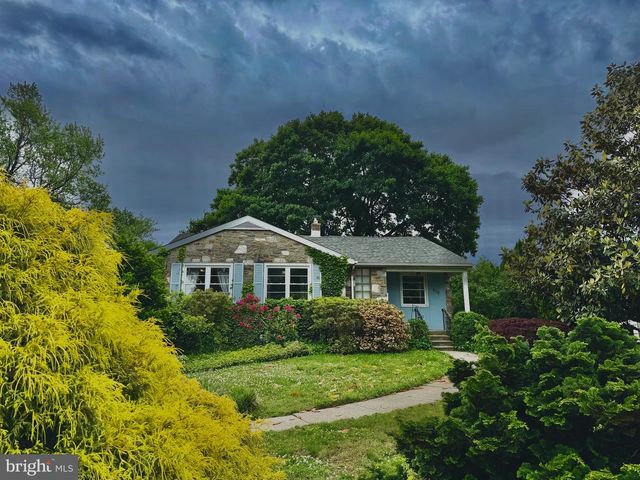 510 LINDLEY RD, Glenside, PA 19038