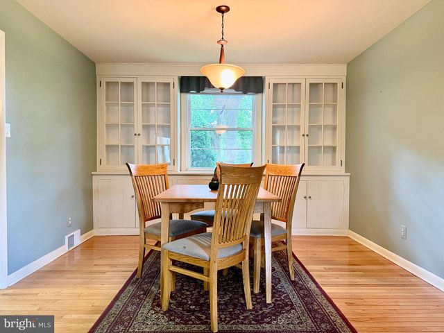 510 LINDLEY RD, Glenside, PA 19038