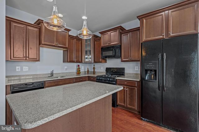 9808 SMITHVIEW PL, Lanham, MD 20706