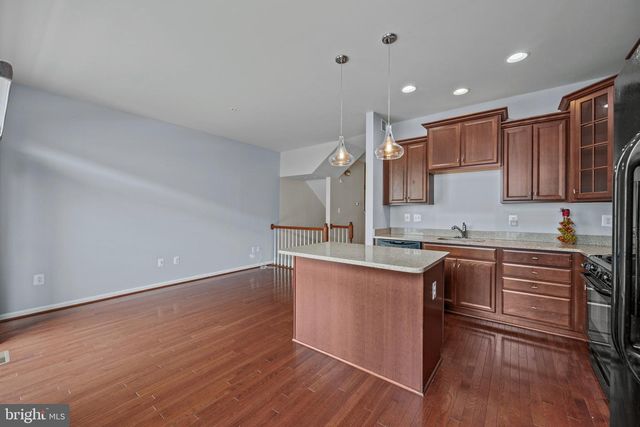 9808 SMITHVIEW PL, Lanham, MD 20706