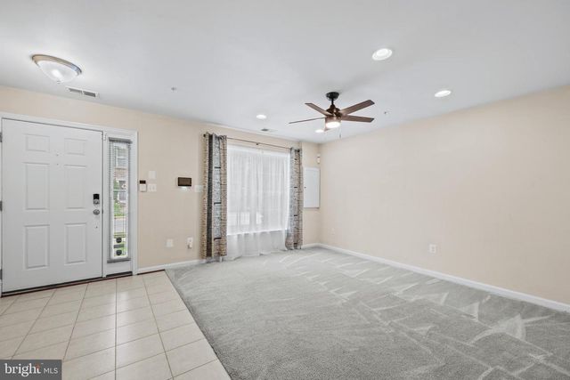 9808 SMITHVIEW PL, Lanham, MD 20706
