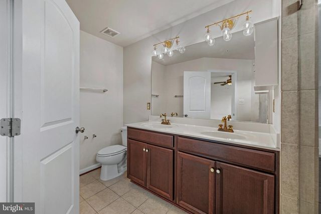9808 SMITHVIEW PL, Lanham, MD 20706