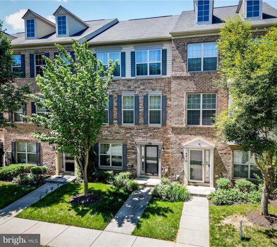 9808 SMITHVIEW PL, Lanham, MD 20706