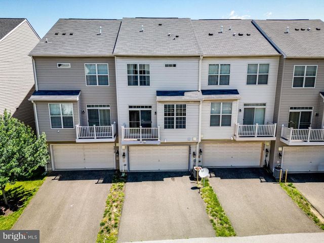 9808 SMITHVIEW PL, Lanham, MD 20706