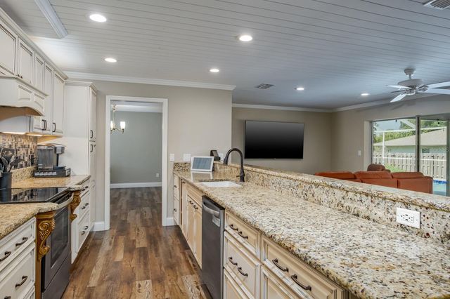 75 WOODCUTTER LANE, Palm Harbor, FL 34683