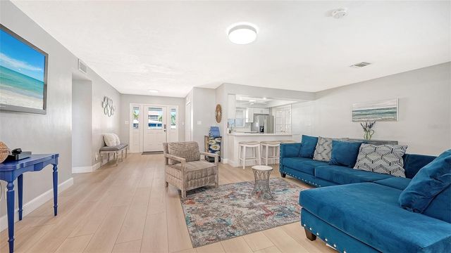6515 COLONIAL DRIVE, Sarasota, FL 34231