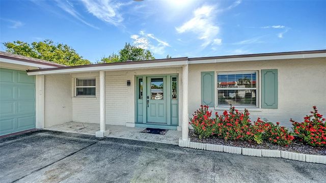 6515 COLONIAL DRIVE, Sarasota, FL 34231