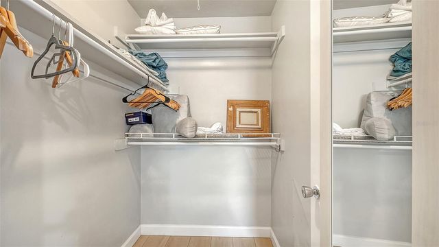 6515 COLONIAL DRIVE, Sarasota, FL 34231