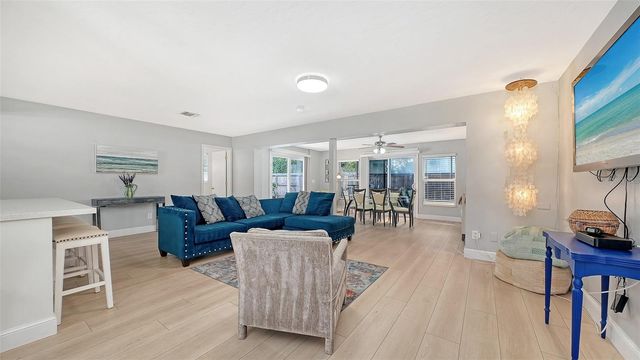 6515 COLONIAL DRIVE, Sarasota, FL 34231