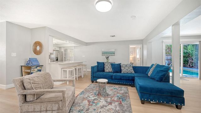 6515 COLONIAL DRIVE, Sarasota, FL 34231
