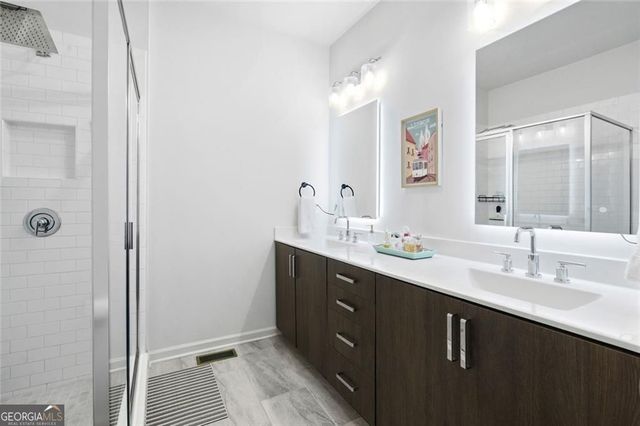 179 Color Circle SE, Atlanta, GA 30317