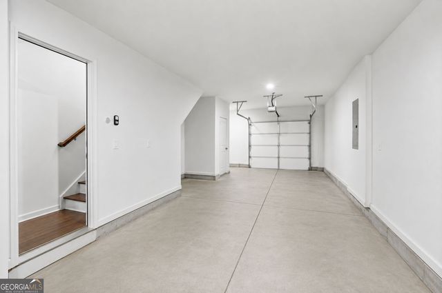 179 Color Circle SE, Atlanta, GA 30317