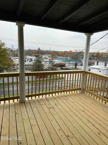 5 Maple Street, East Greenbush, NY 12144