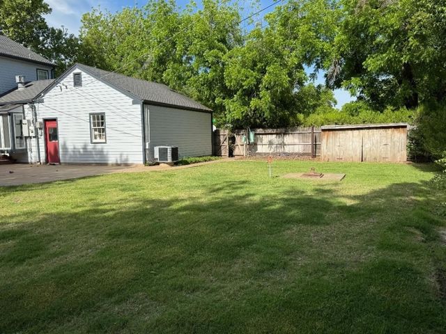 1414 W Wabash Avenue, Enid, OK 73703