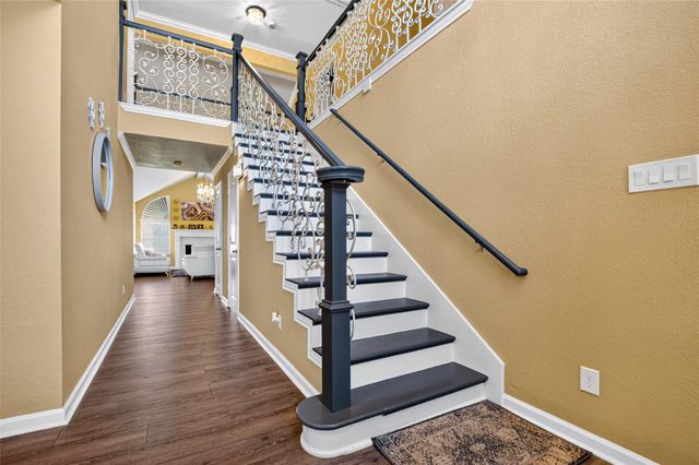 4506 Osage Drive, Baytown, TX 77521