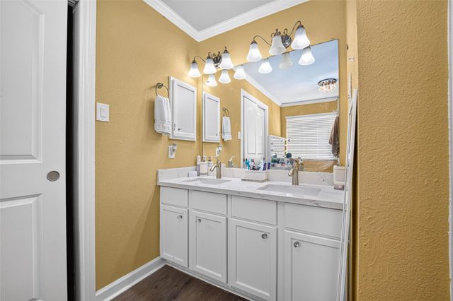 4506 Osage Drive, Baytown, TX 77521
